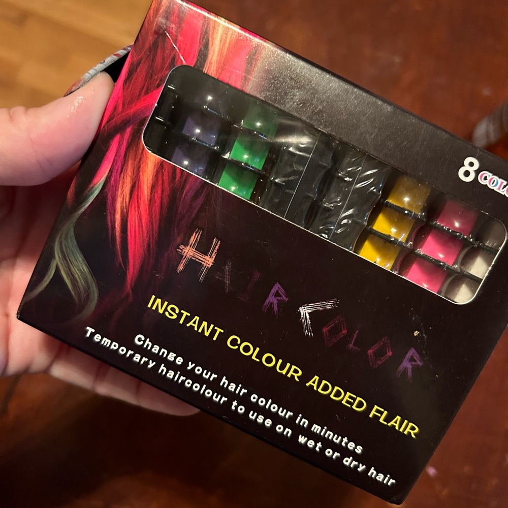 Instant hair, chalk, several different colors and combinations